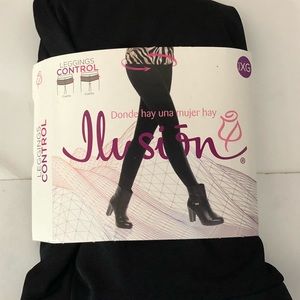 Black Leggings with control panel at abdomen.